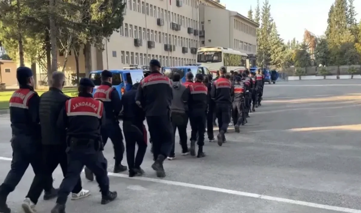 Gaziantep’te DEAŞ’ın finans yapılanmasına şafak baskını